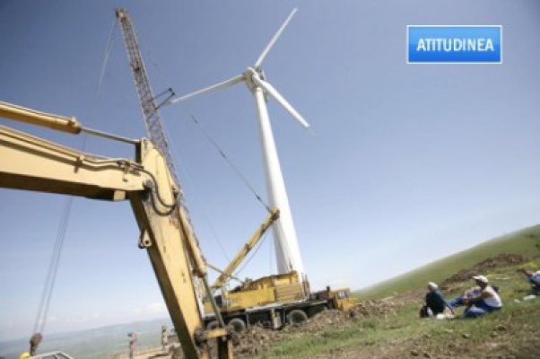Eolienele CEZ, în pericol! Primăria Cogealac vrea să demoleze